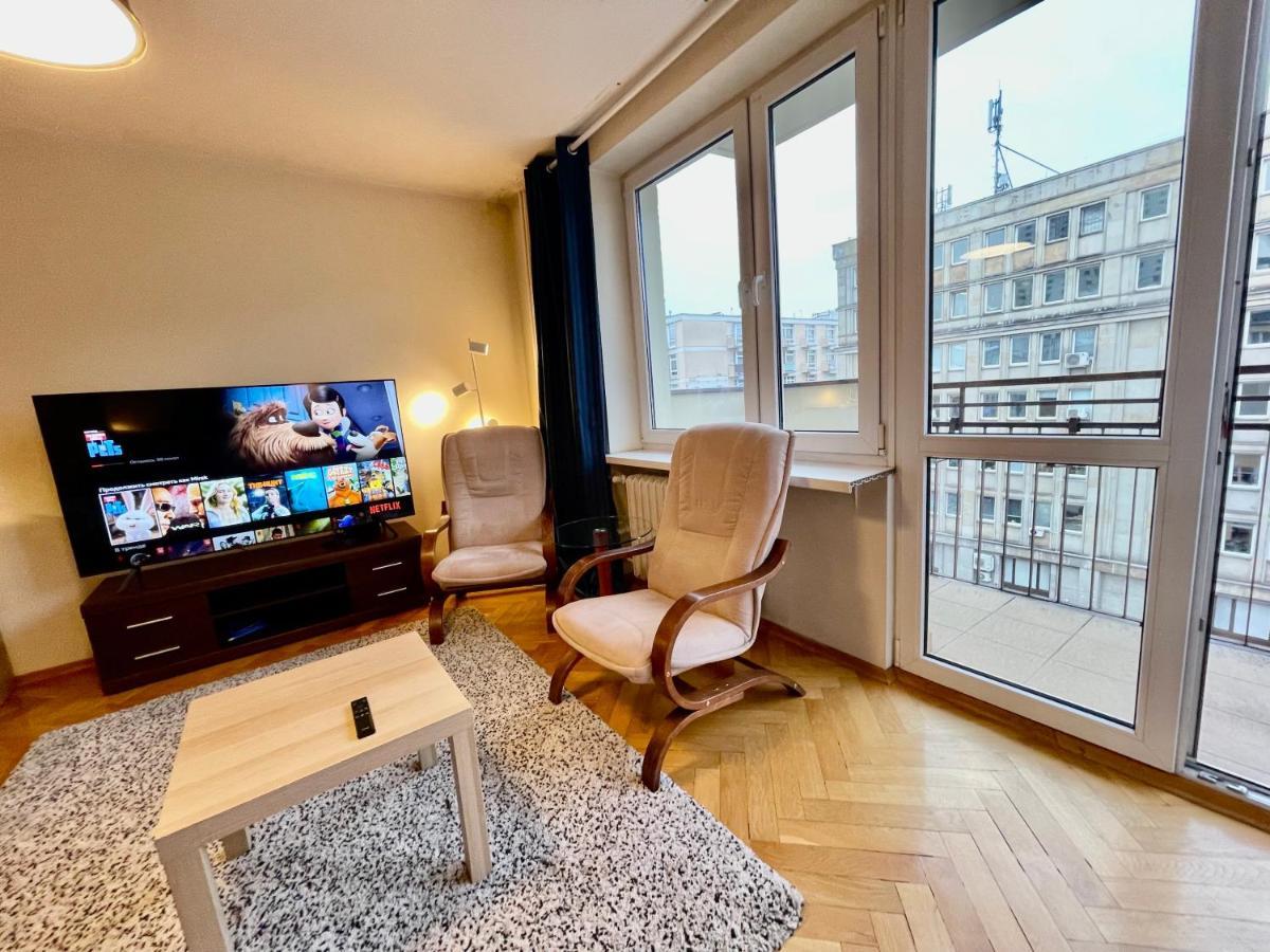 Raven Metro Fast Wifi 70'Tv Netflix Hbomax Appletv Apartment Warsaw Ngoại thất bức ảnh