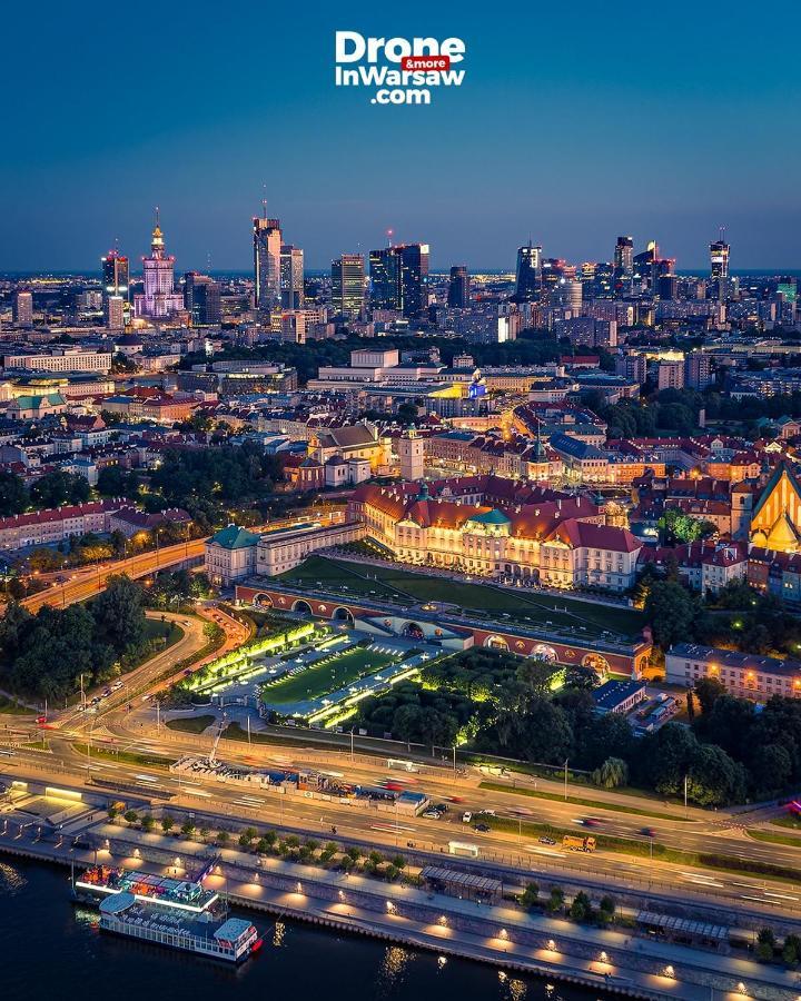 Raven Metro Fast Wifi 70'Tv Netflix Hbomax Appletv Apartment Warsaw Ngoại thất bức ảnh